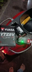 Vespa LX125 - Yuasa YTZ8V